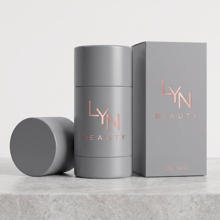 Masque Stick à l’Argile Verte LYN Beauty™ — visuel routine purifiante 1