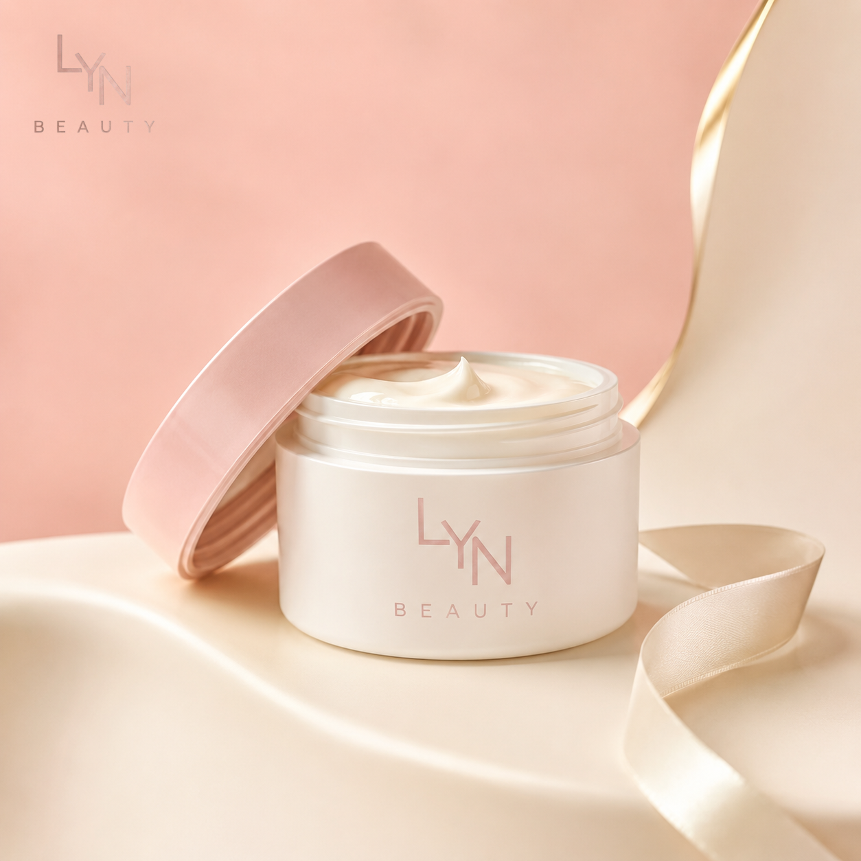 Crème Cou & Décolleté — Hydratation & Effet Lissant — LYN Beauty™ — logo LYN Beauty