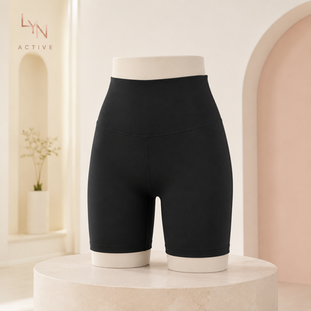 Short cycliste sculptant femme noir taille haute — LYN Active